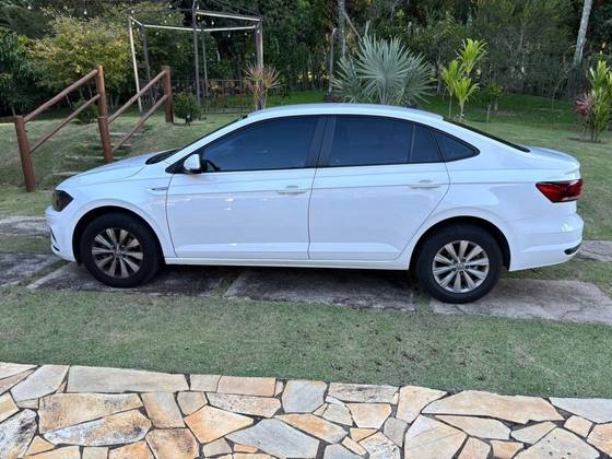 VOLKSWAGEN VIRTUS 1.0 200 TSI COMFORTLINE AUTOMÁTICO
